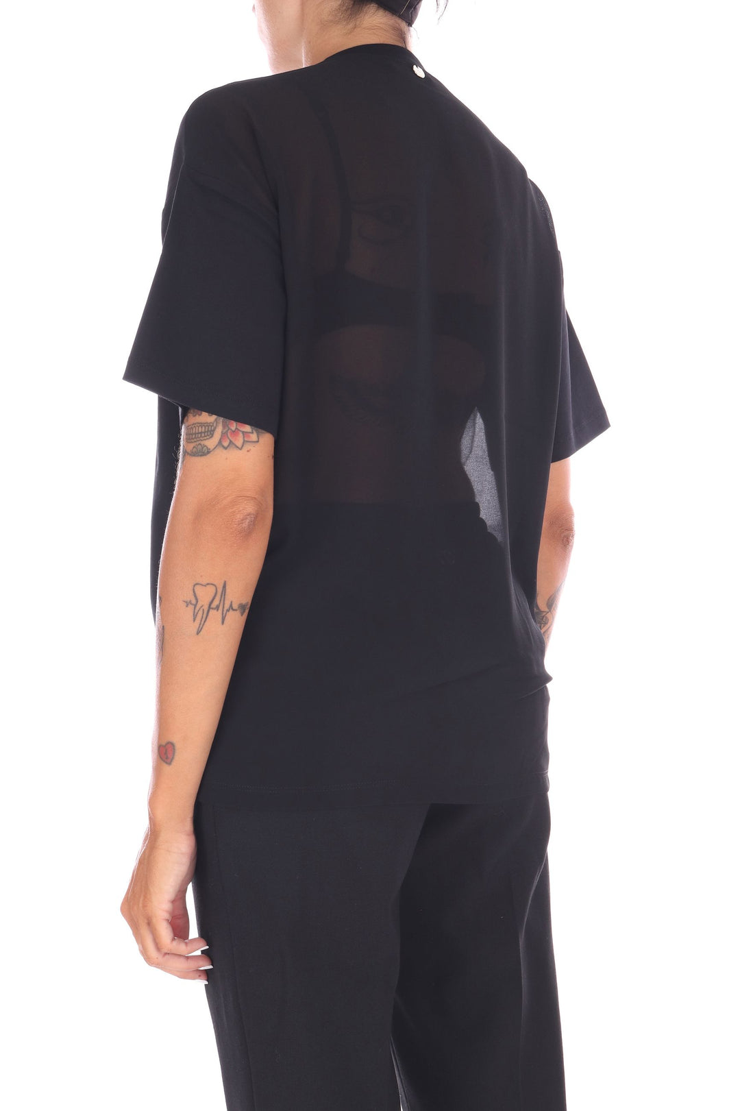 CF5063 J0088 T-Shirt