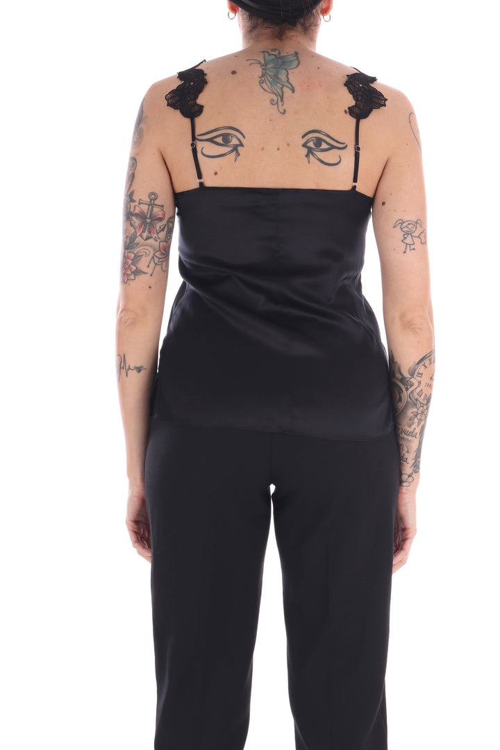 261M1065 Top