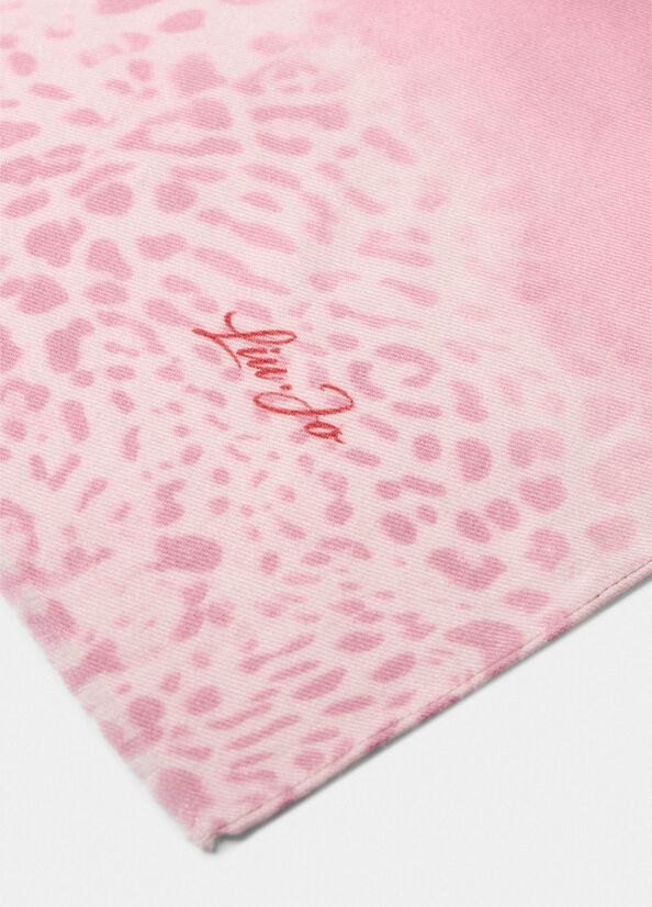 2F5066 T0300 Foulard