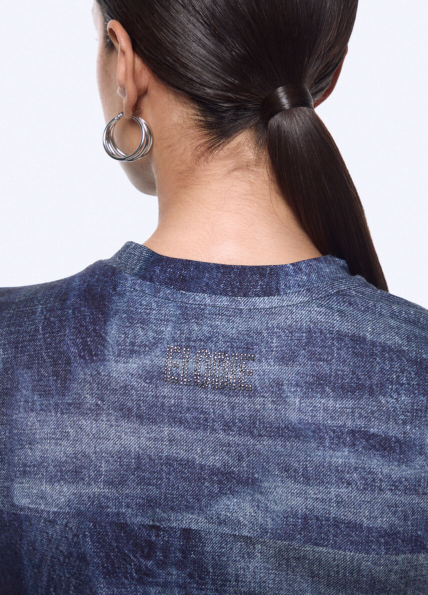 UA6502  J1624 T-Shirt