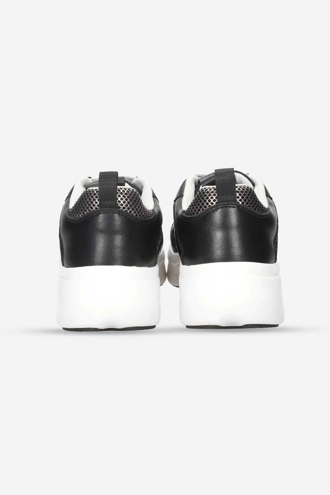 SS0127 E036 Sneakers