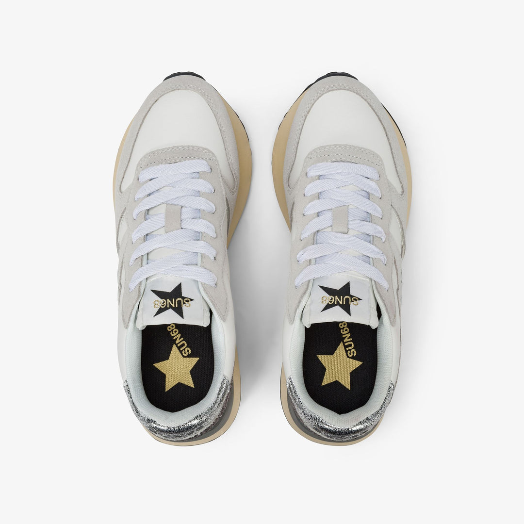 Z45222 Sneakers