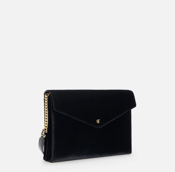 BS26A67E2 Borsa