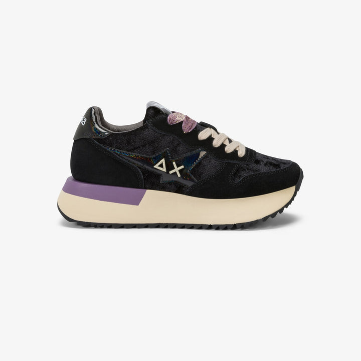 Z45223 Sneakers