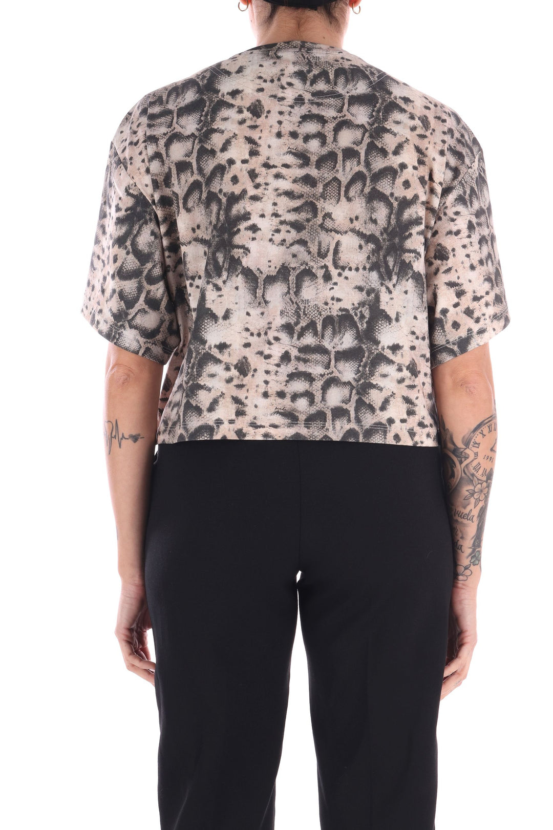 106921 A3C8 T-Shirt