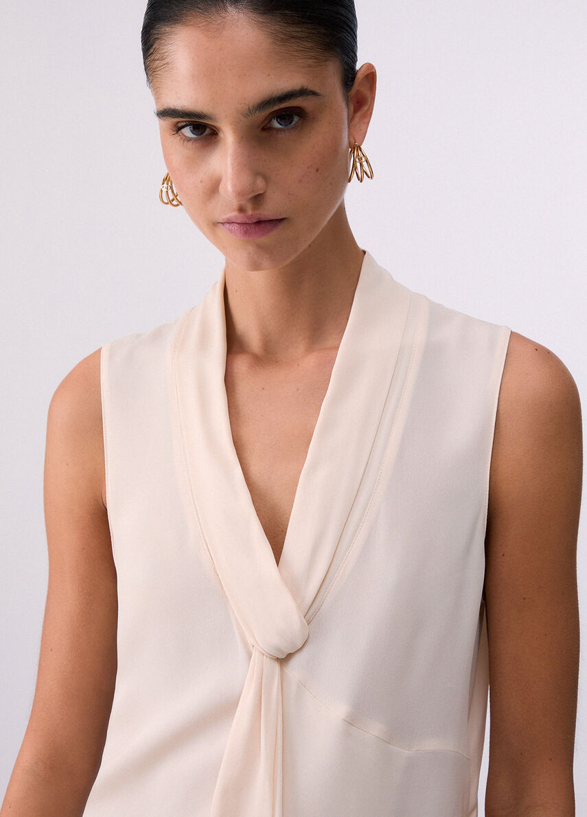 CA6284 T2578 Top