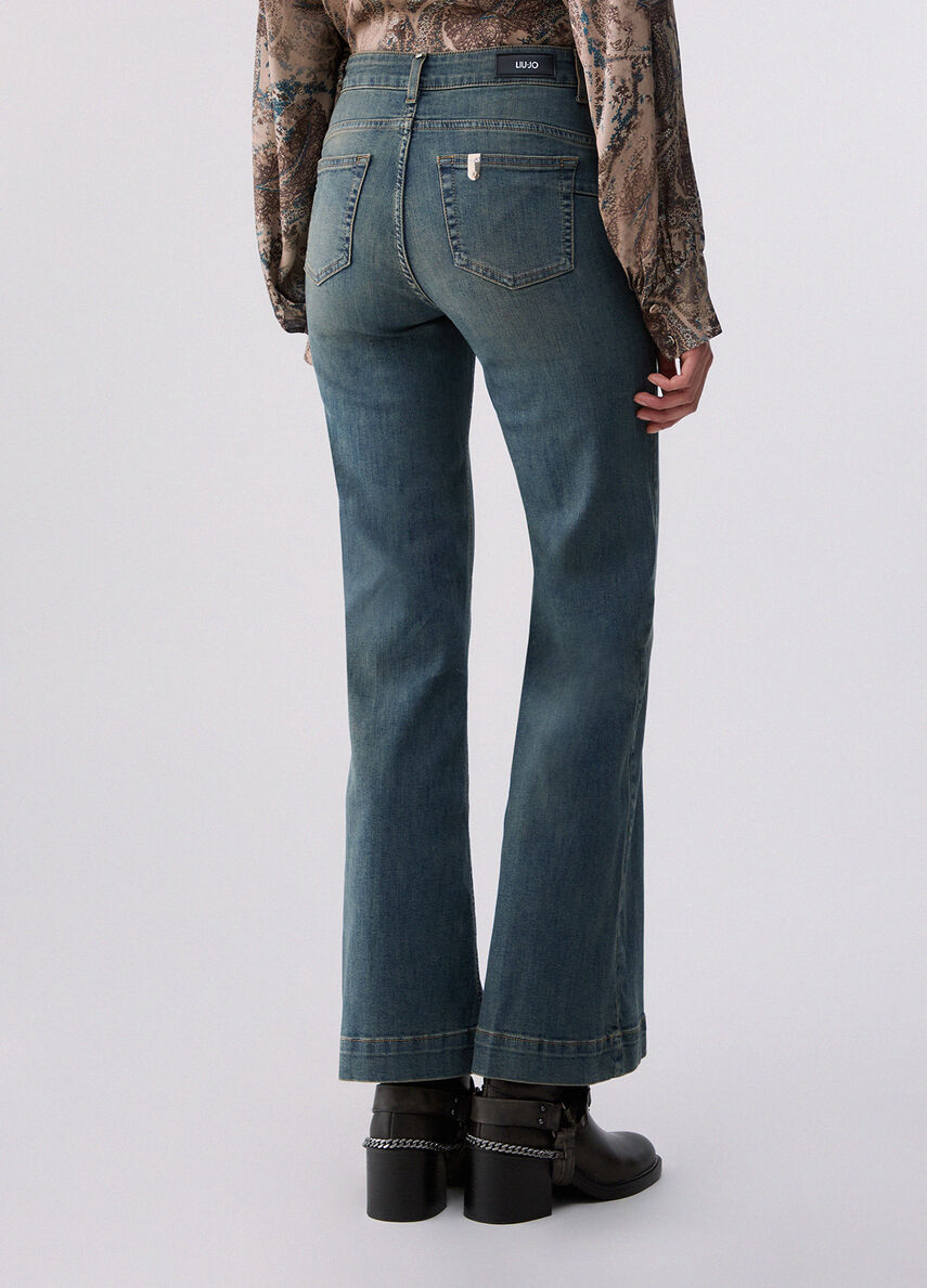 UF6093 D0328 Jeans