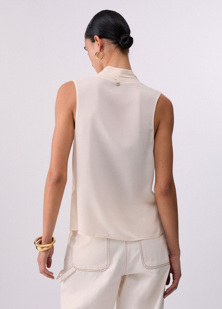 CA6284 T2578 Top