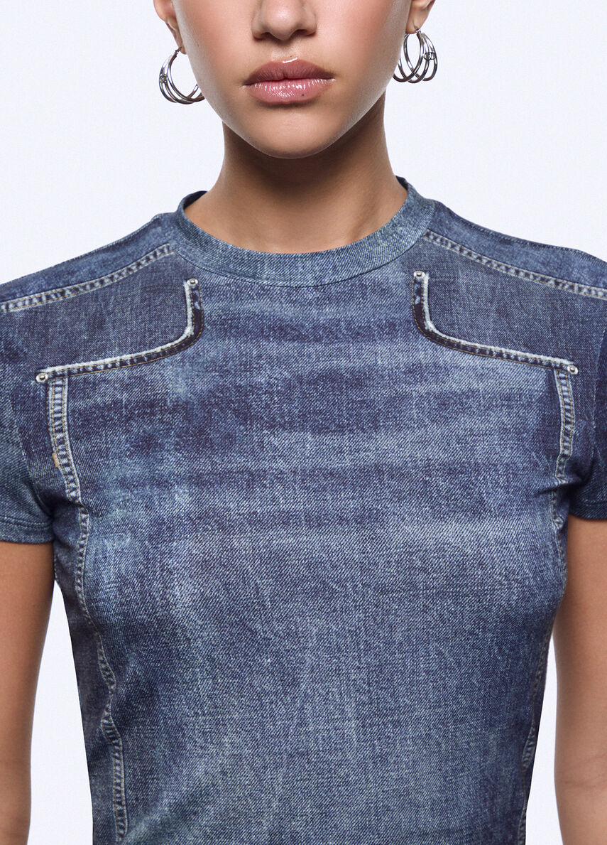 UA6502  J1624 T-Shirt