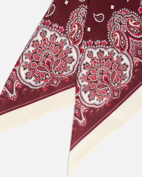 106655 A38H Foulard