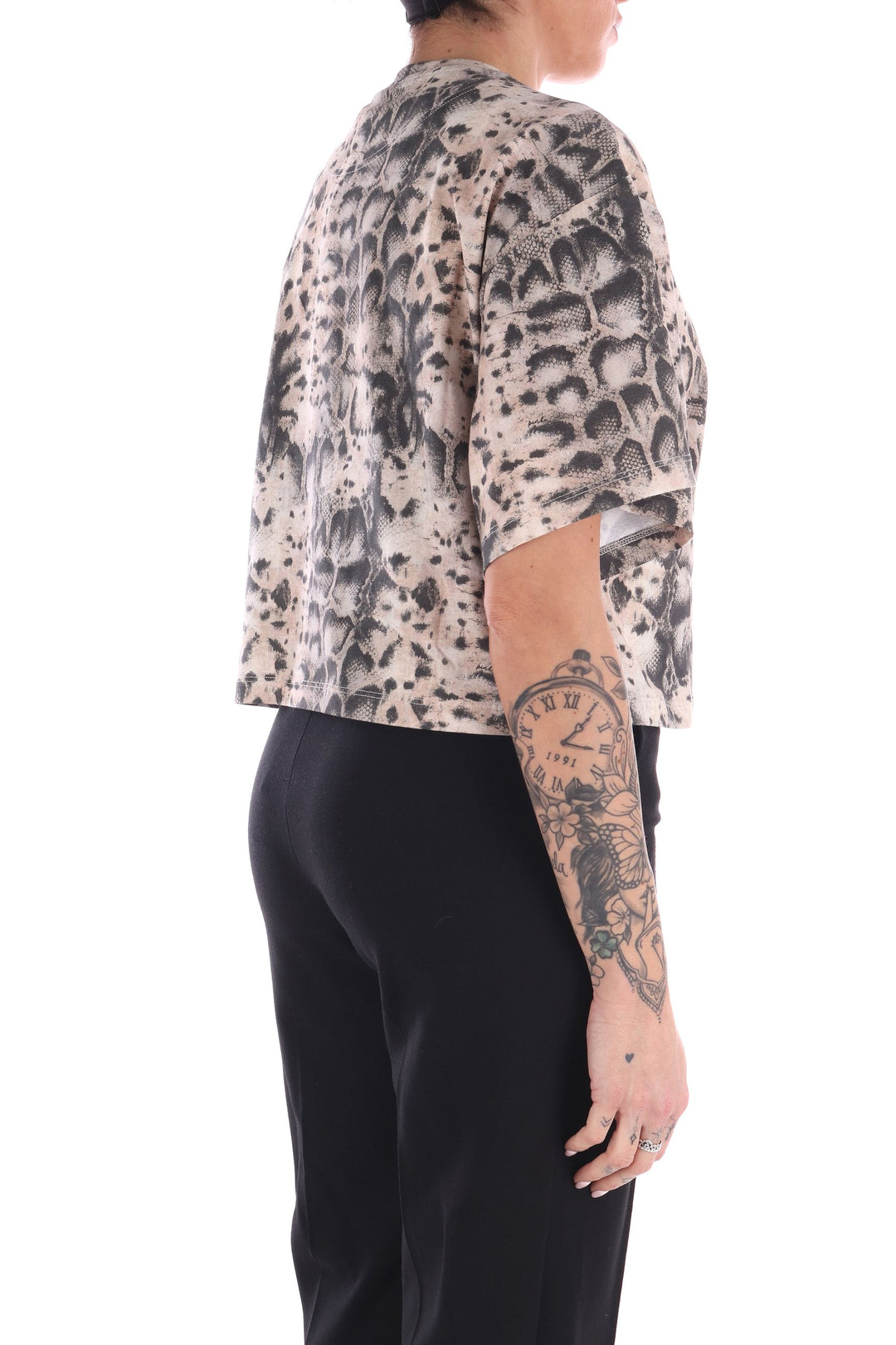 106921 A3C8 T-Shirt