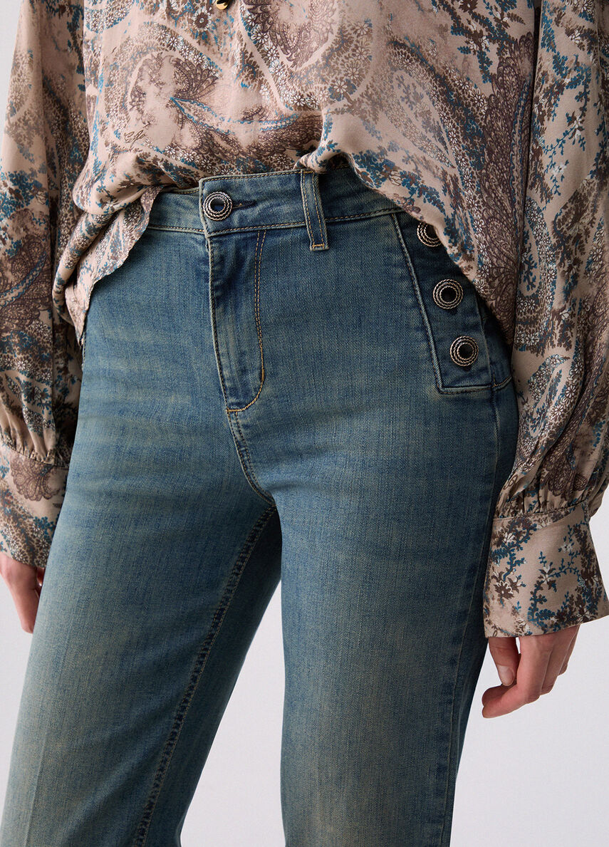 UF6093 D0328 Jeans