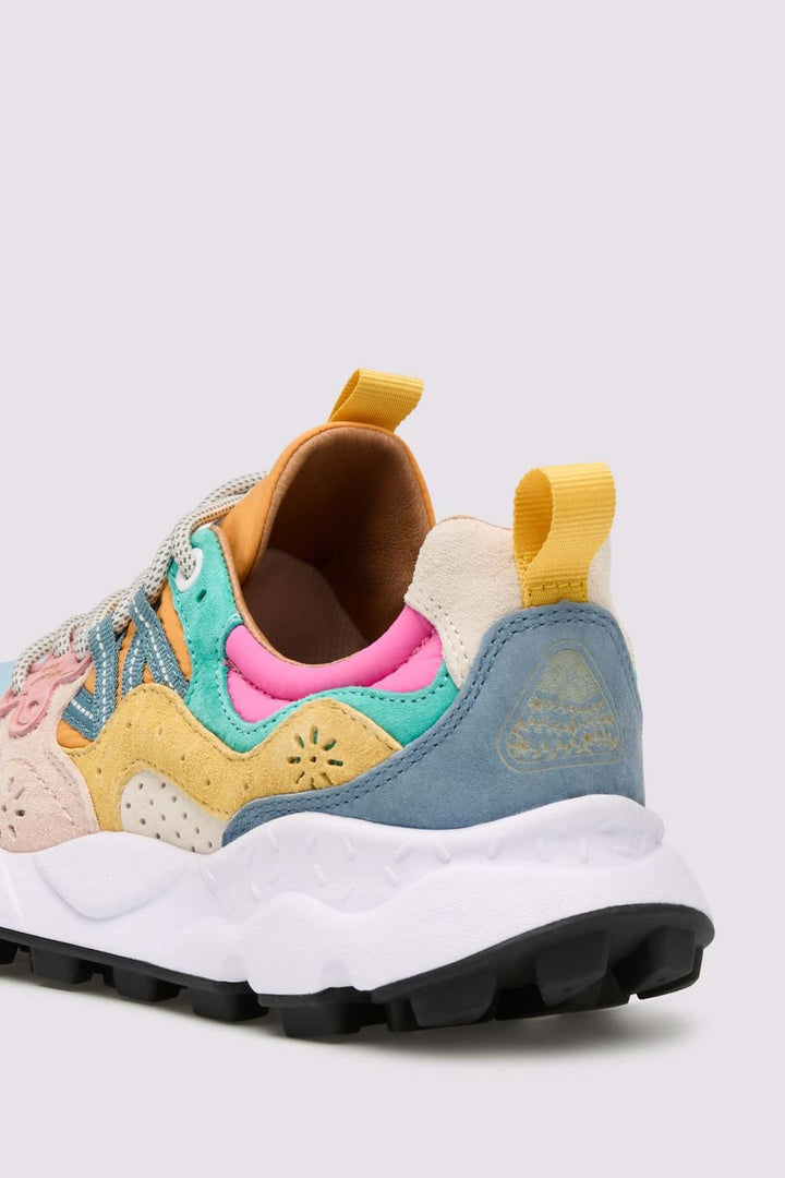 1I25 Sneakers