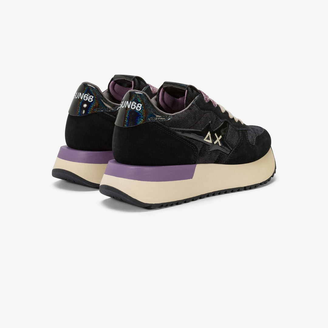 Z45223 Sneakers