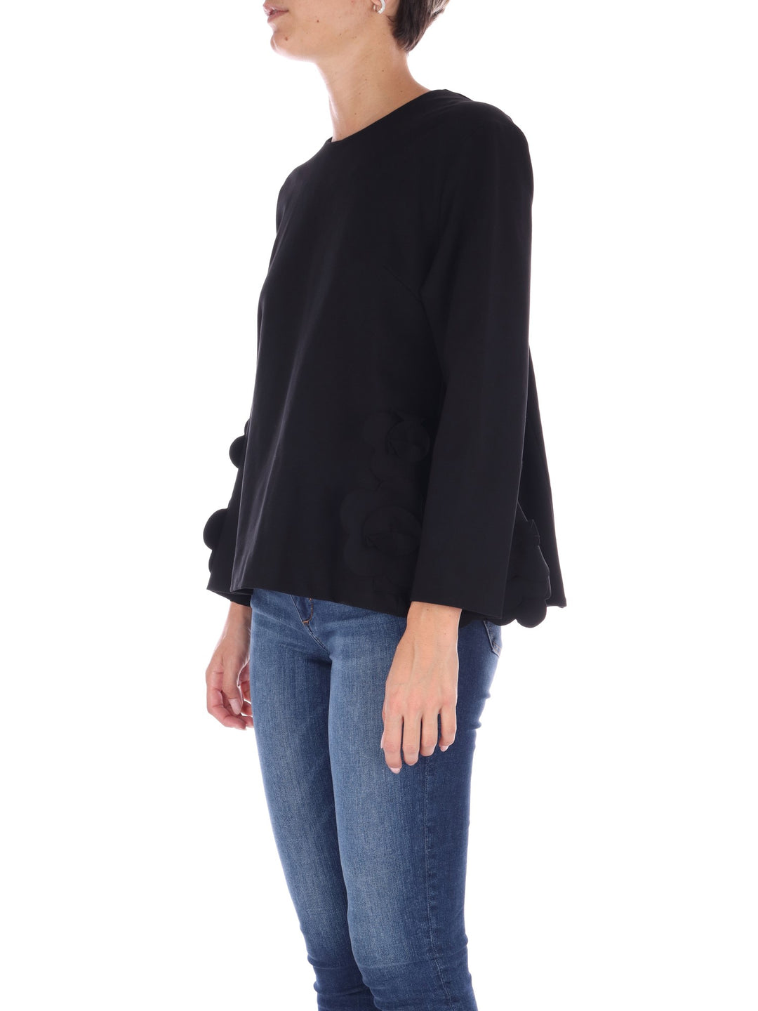 I3/I/MA20BL Blusa con applicazione petali