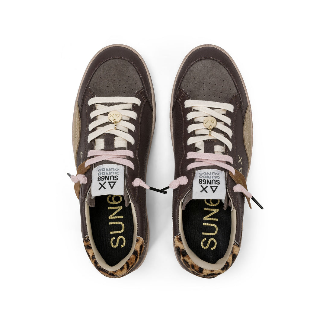 Z46249 Sneakers