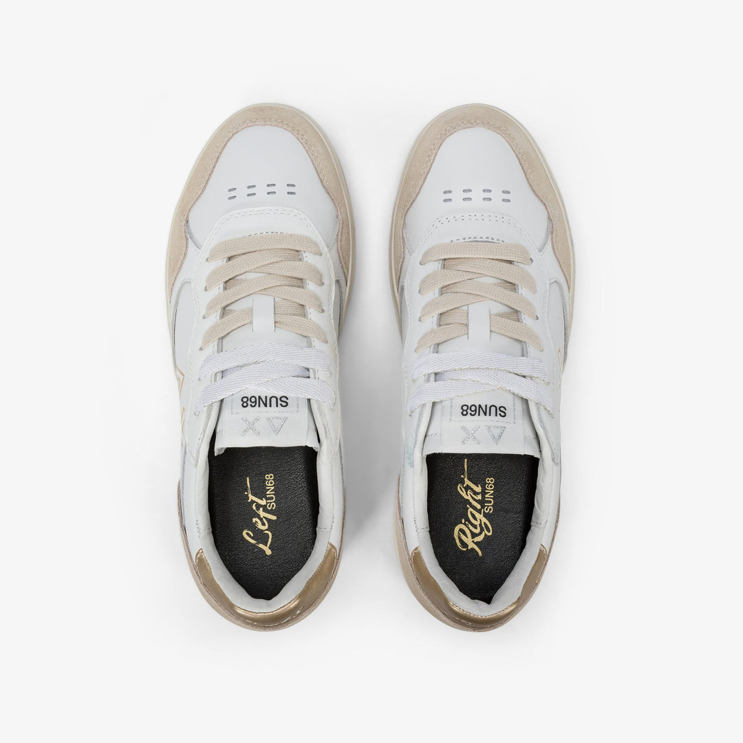 Z45244 Sneakers