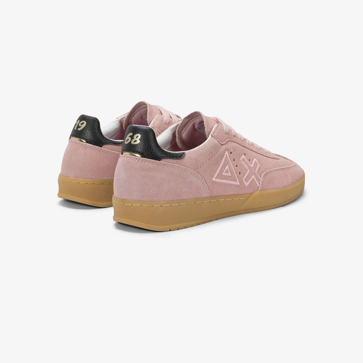 Z45241 Sneakers