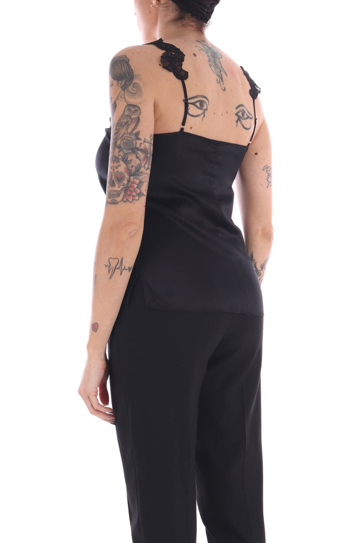 261M1065 Top