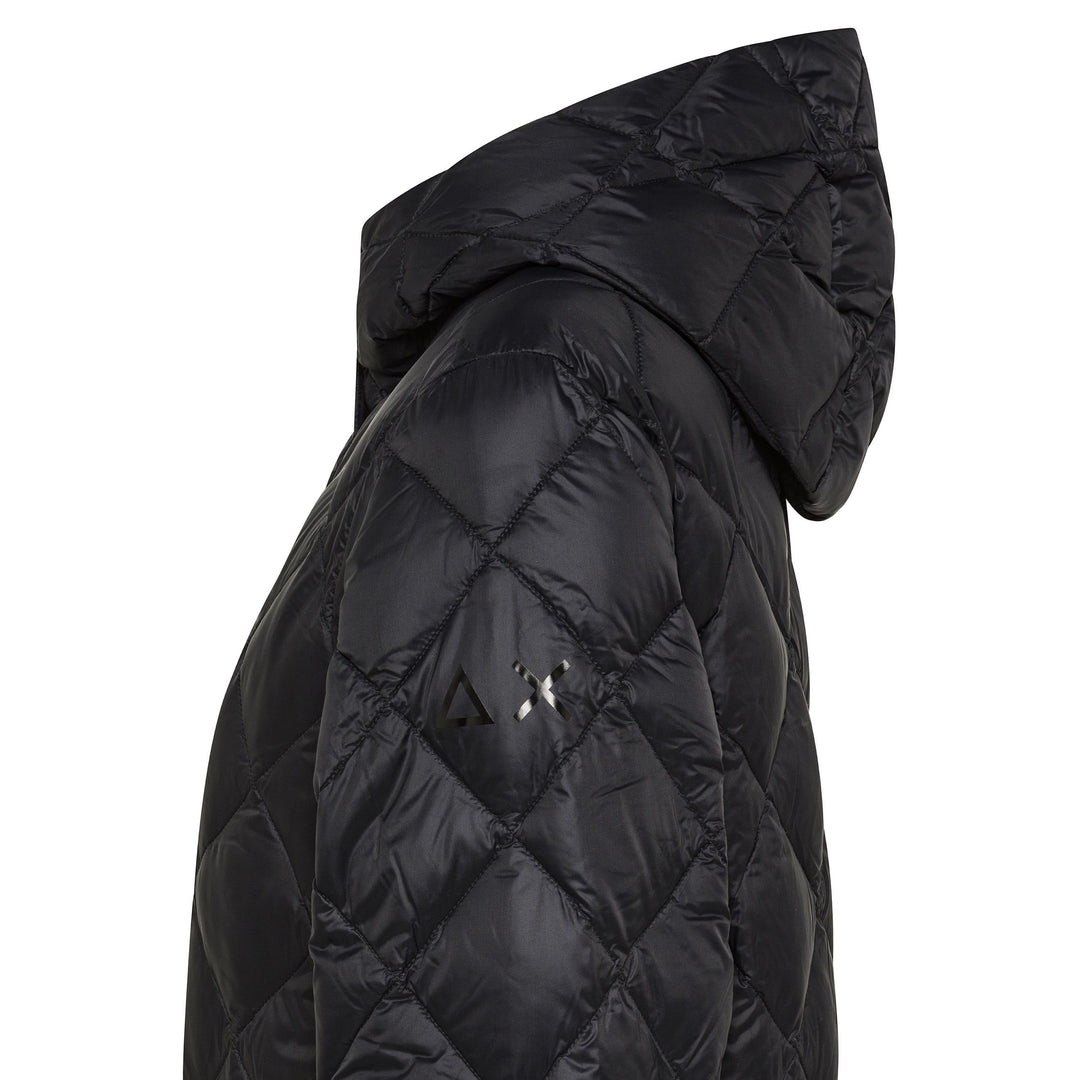 R46202 Piumino