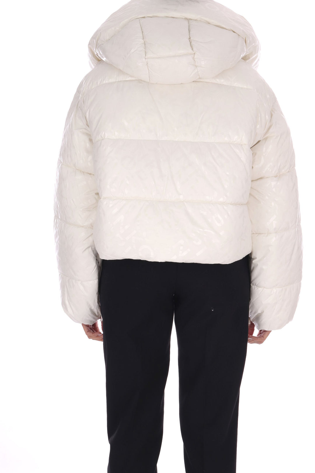 105438 A2PY Piumino