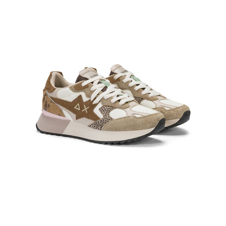 Z46222 Sneakers
