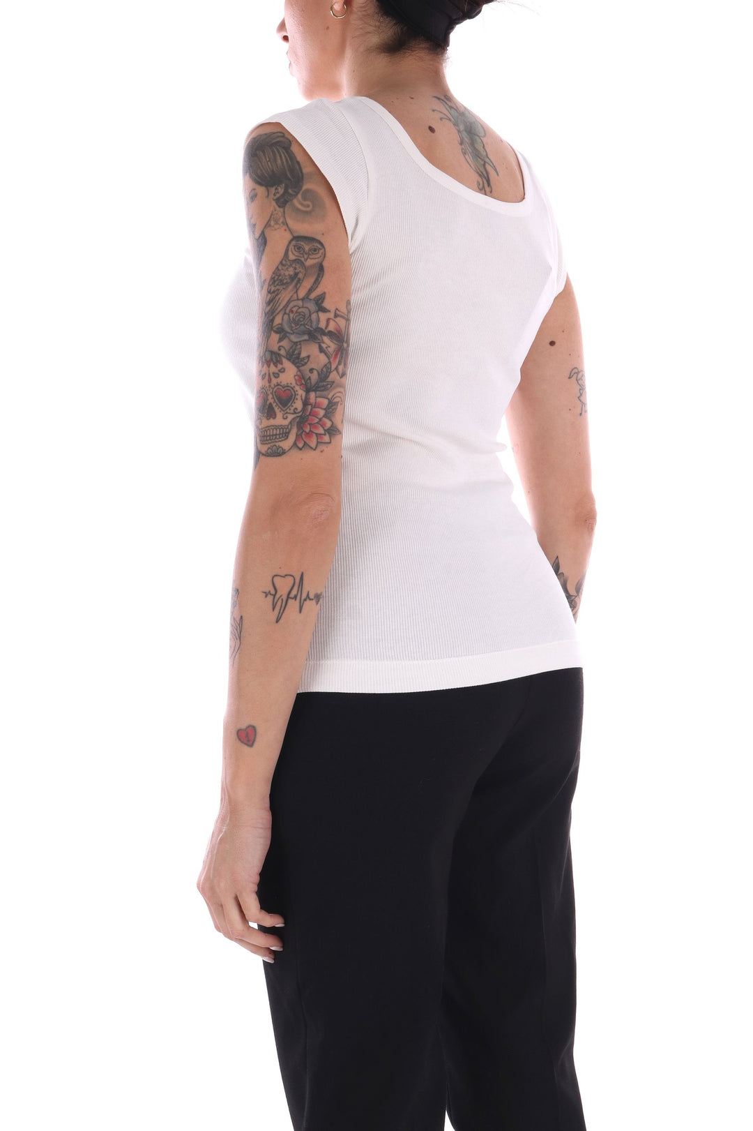 105511 A338 Top