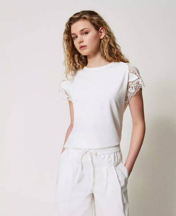 251TP2290 T-Shirt
