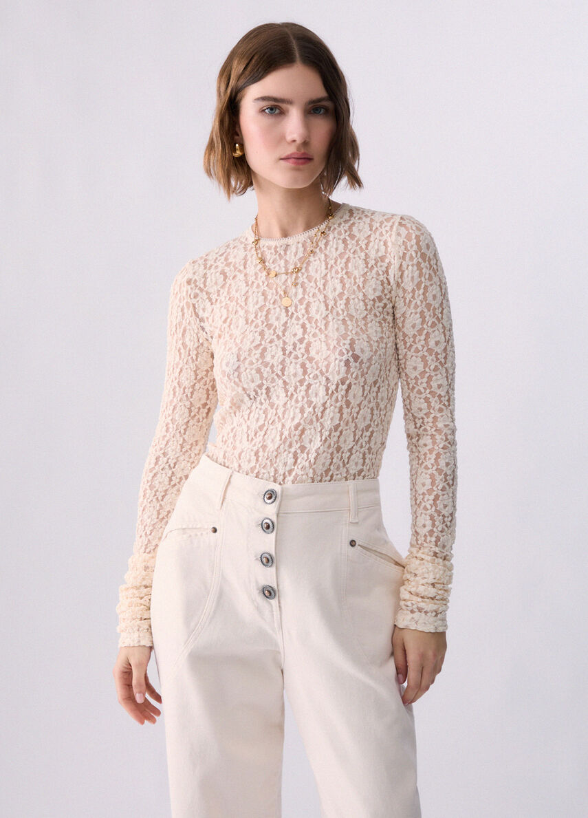 WF6143 J3975 Top