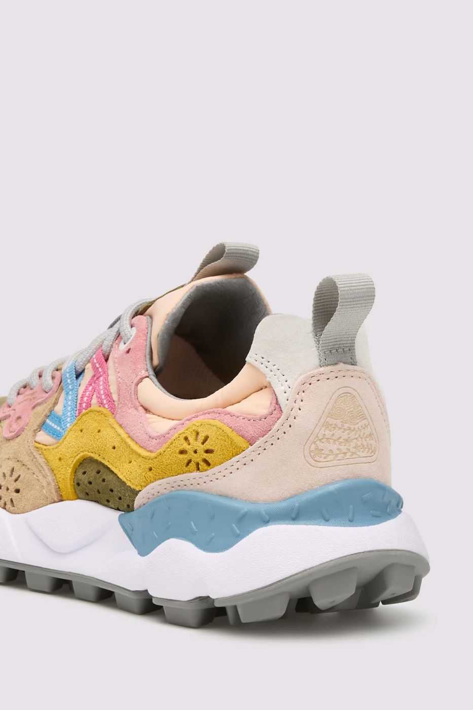 1M71 Sneakers