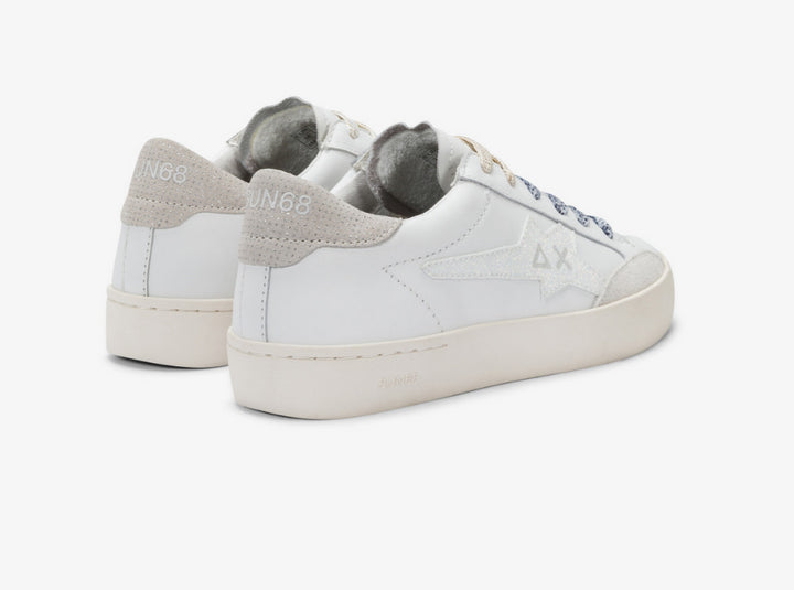 Z35225 Sneakers
