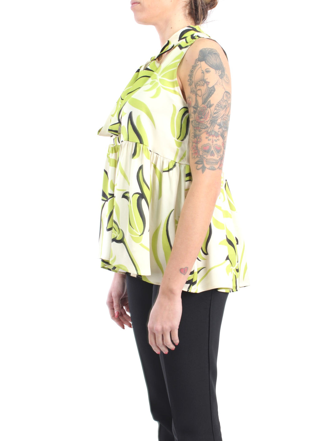 One X0078 0117 Blusa fantasia